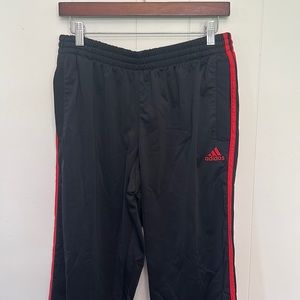 Men’s Adidas sweat pants, straight cut